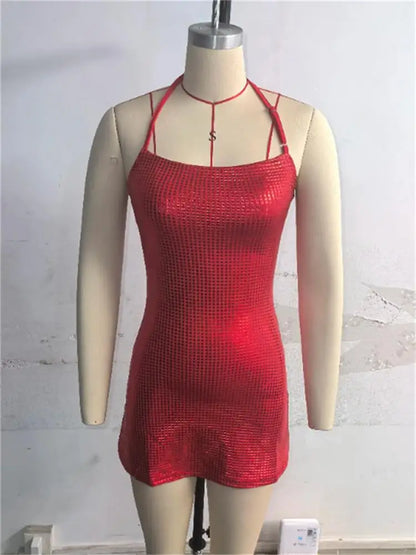 Robe courte femme rouge à strass et fines bretelles