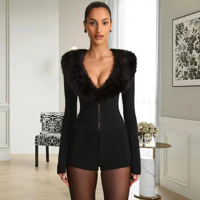 Combinaison courte moulante sexy en fausse fourrure pour femmes