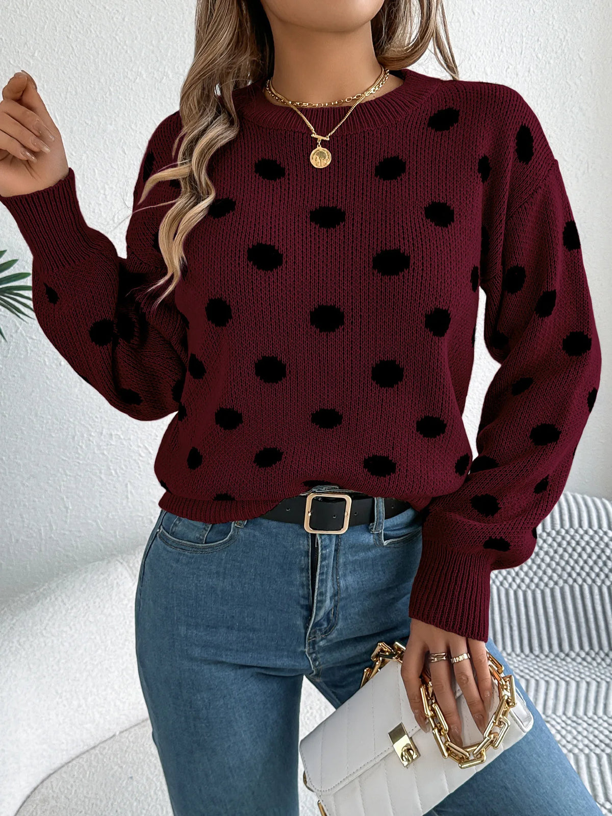 Pull à Pois Femme – Maille et Motifs Contrastés