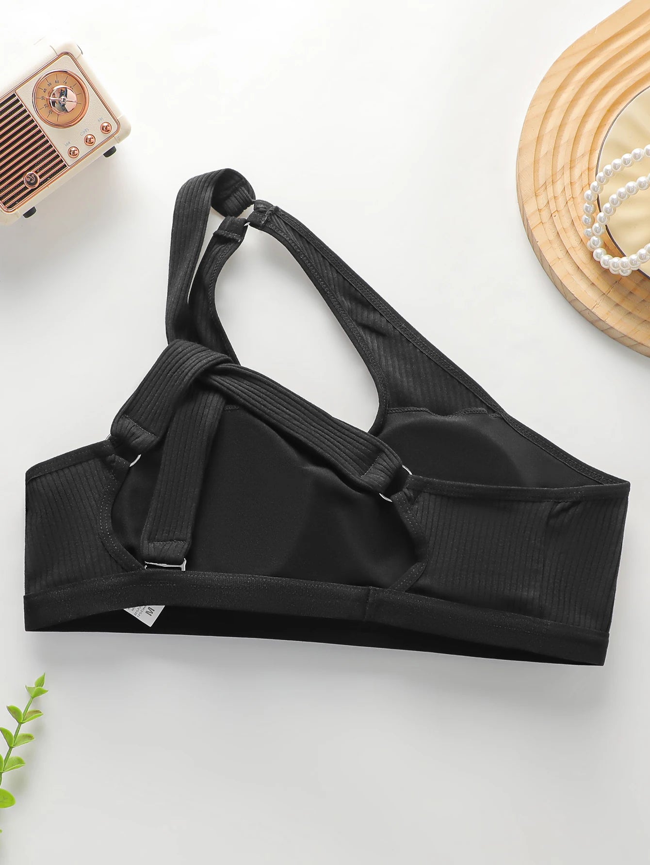 Soutien-gorge sexy à bretelles diagonales croisées pour femmes