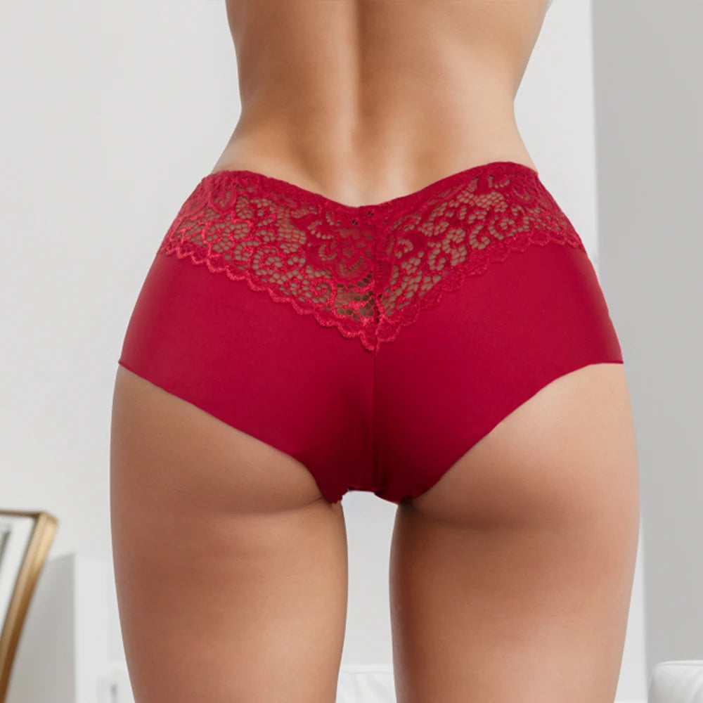 Culotte en dentelle pour femmes