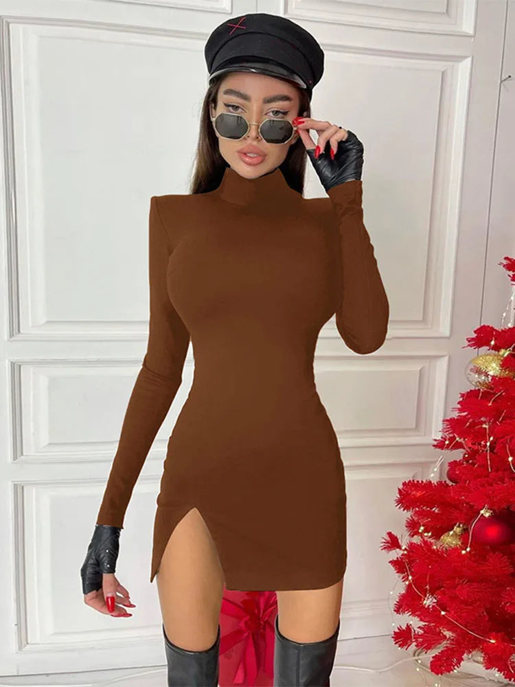 Mini robe moulante à manches longues pour femmes