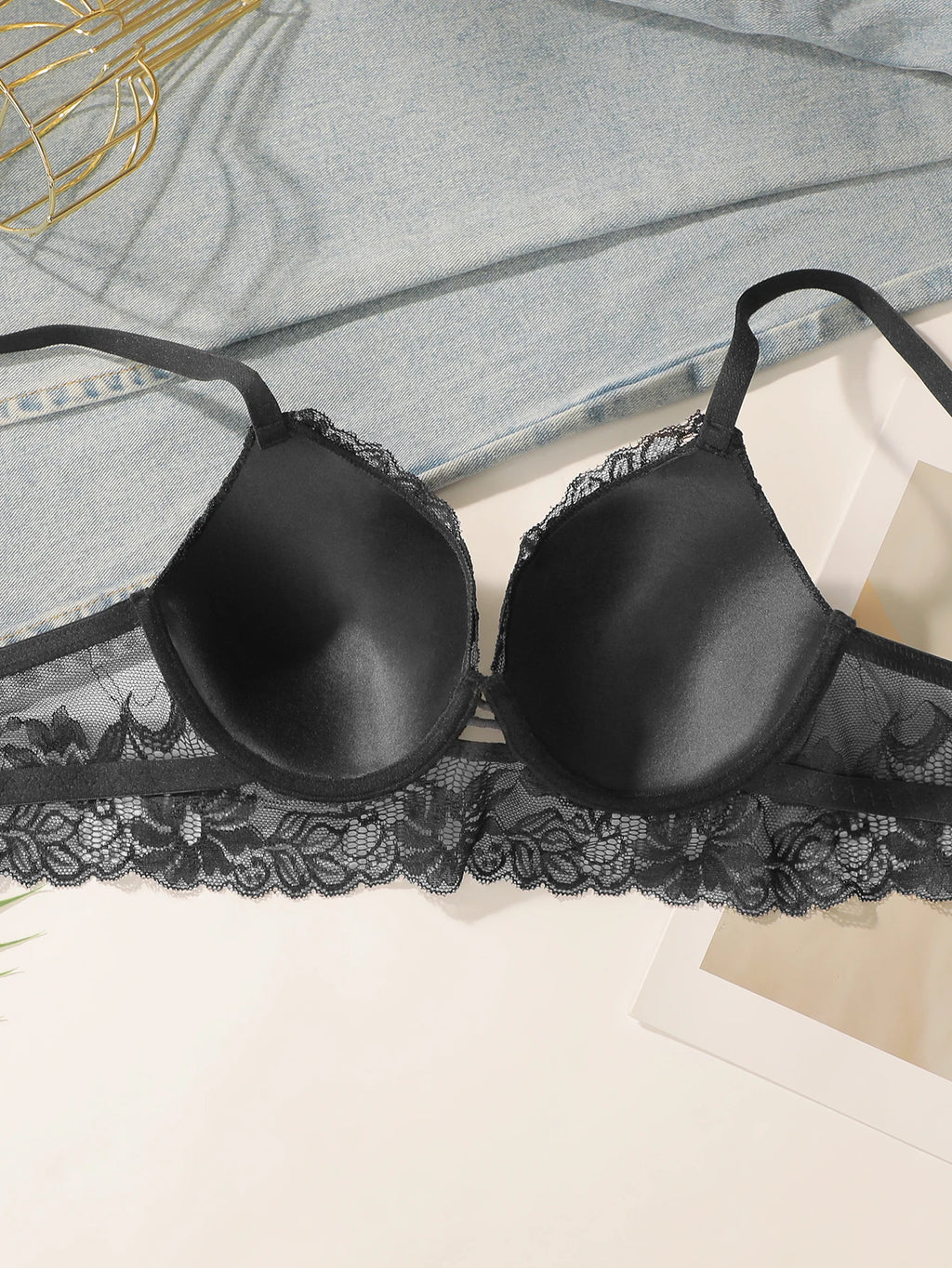 Soutien-gorge en dentelle brodée pour femmes