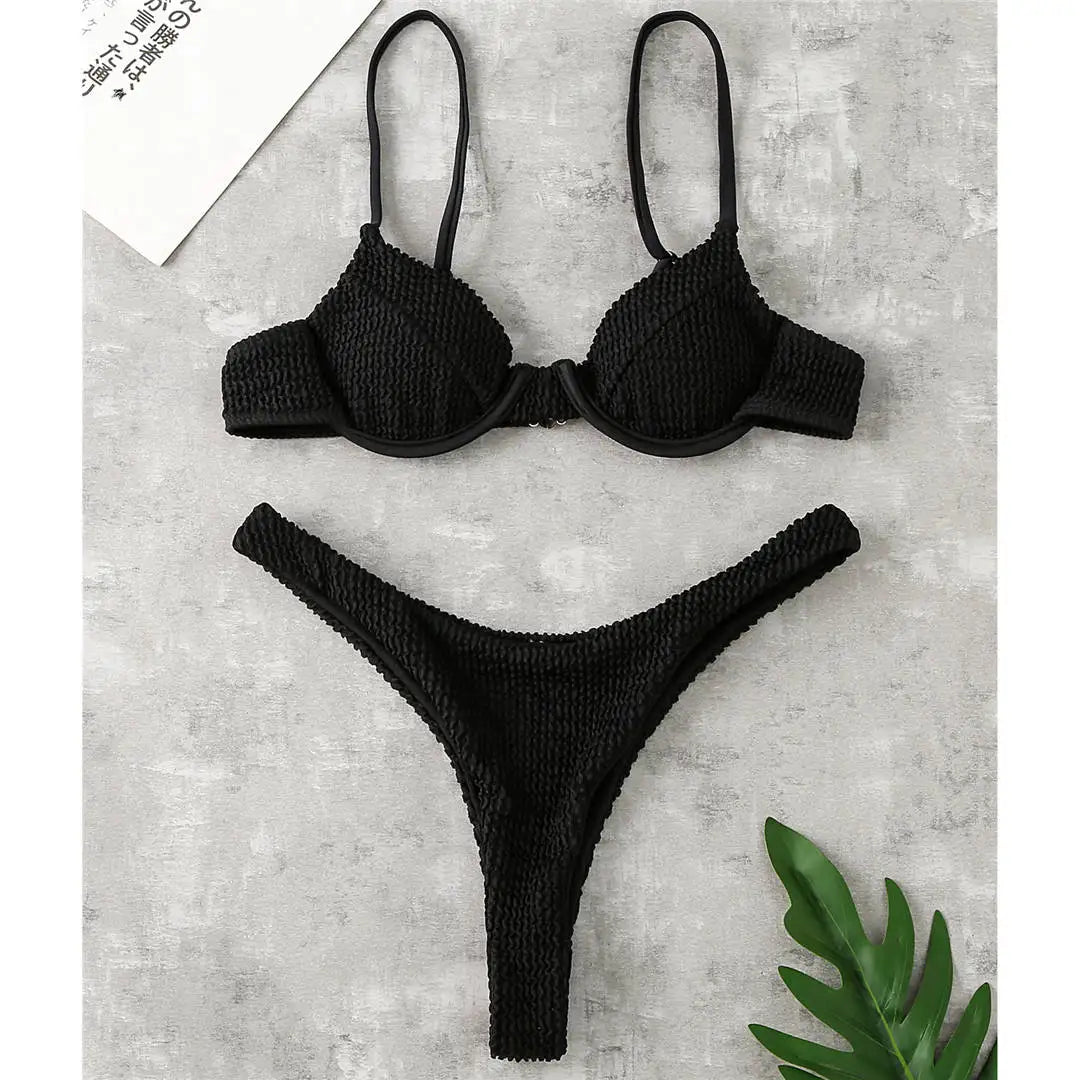 Maillot de bain deux pièces à armatures taille haute et culotte tanga pour femmes