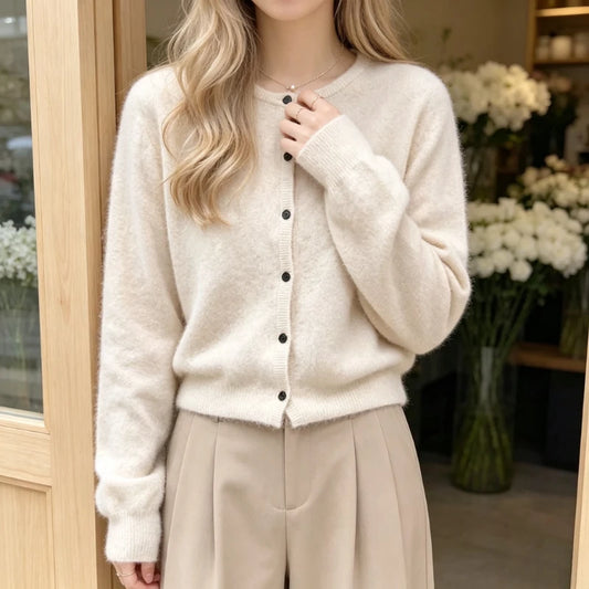 Cardigan Ample Femme – Maille Élégante