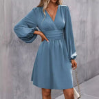 Robes courtes et cintrées unies pour femmes