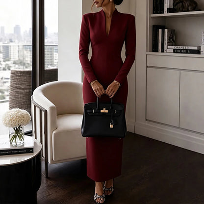 Robe femme fourreau à col V et taille haute