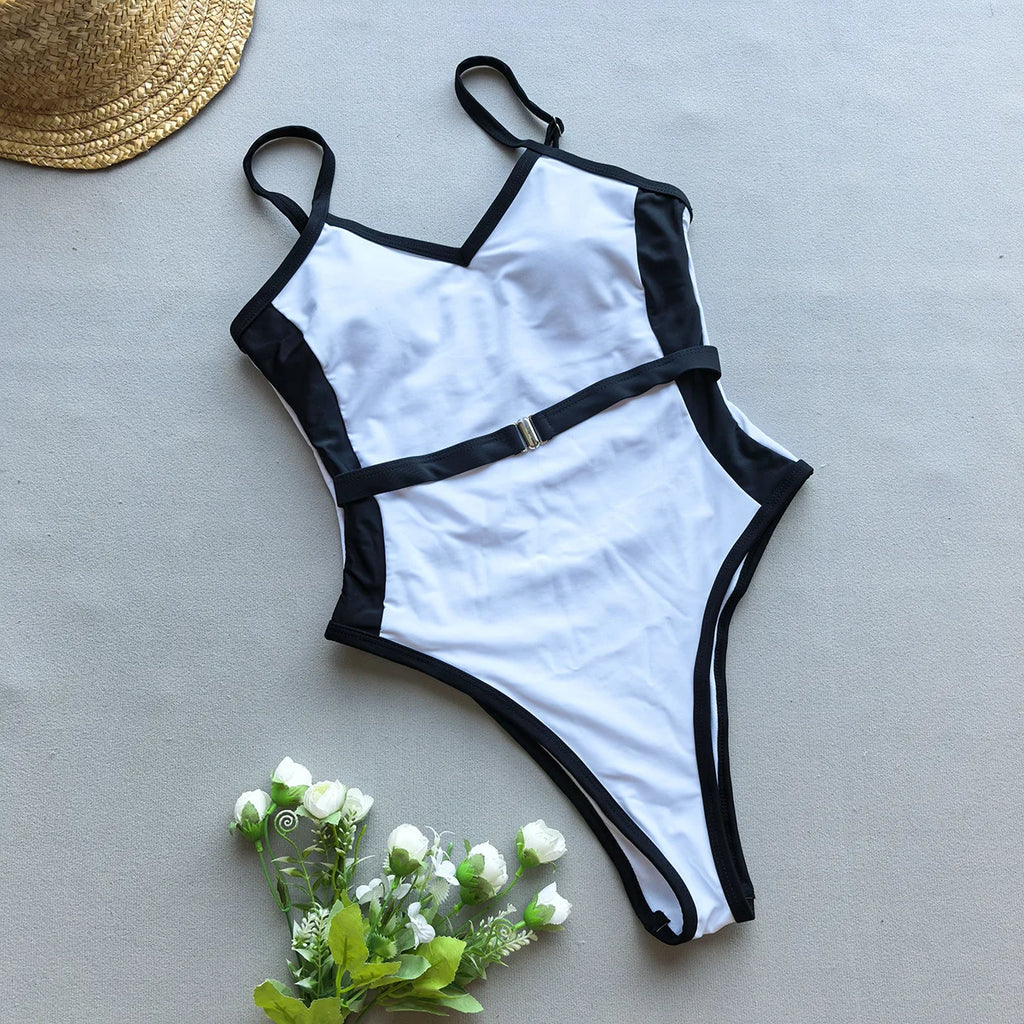 Maillot de bain une pièce avec coussinet pour femmes