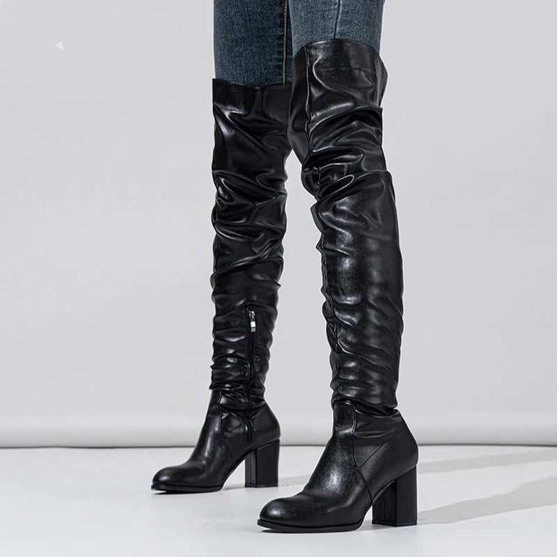Cuissardes zippées en cuir plissé pour femmes