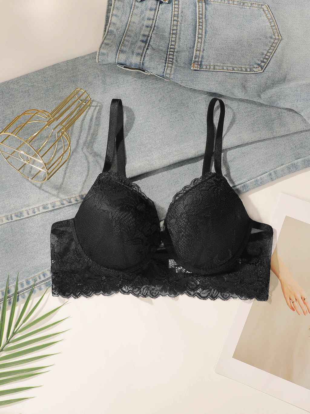 Soutien-gorge en dentelle brodée pour femmes