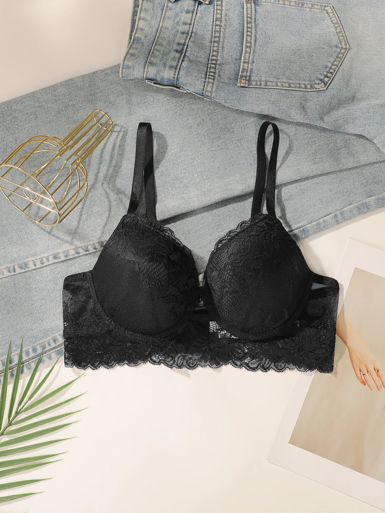 Soutien-gorge en dentelle brodée pour femmes