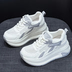 Basket en cuir plates compensées pour femmes