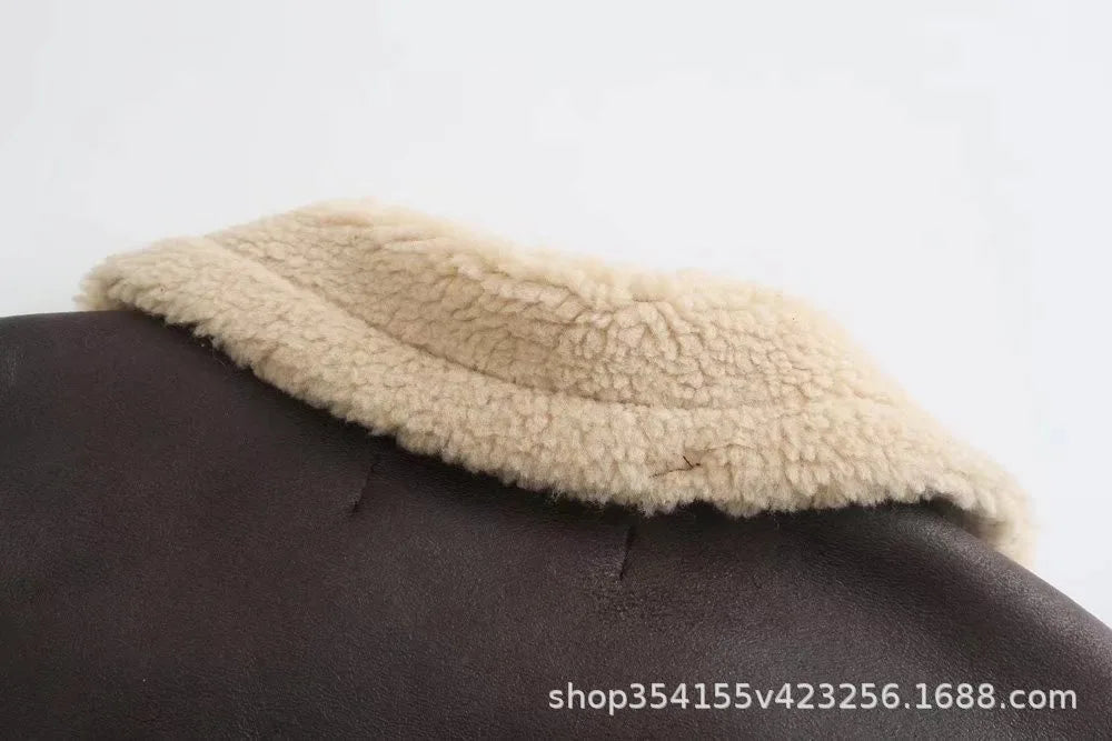 Veste courte en faux cuir d'agneau pour femmes