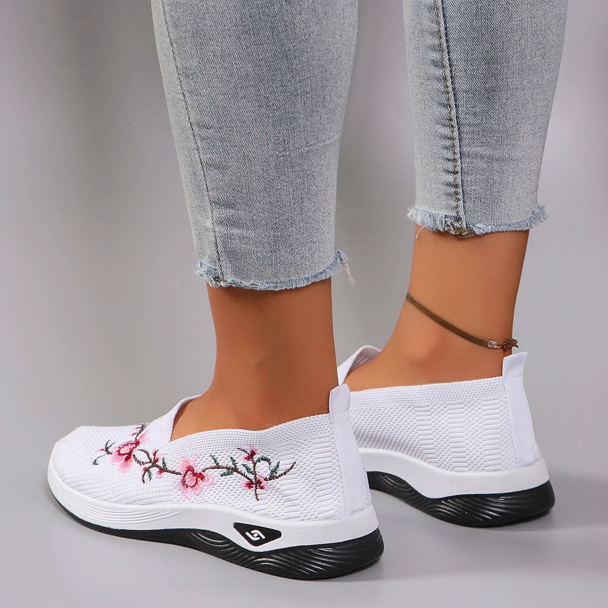 Chaussures plates d'été en maille respirante pour femmes