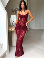 Robe longue sexy en dentelle à fines bretelles pour femmes
