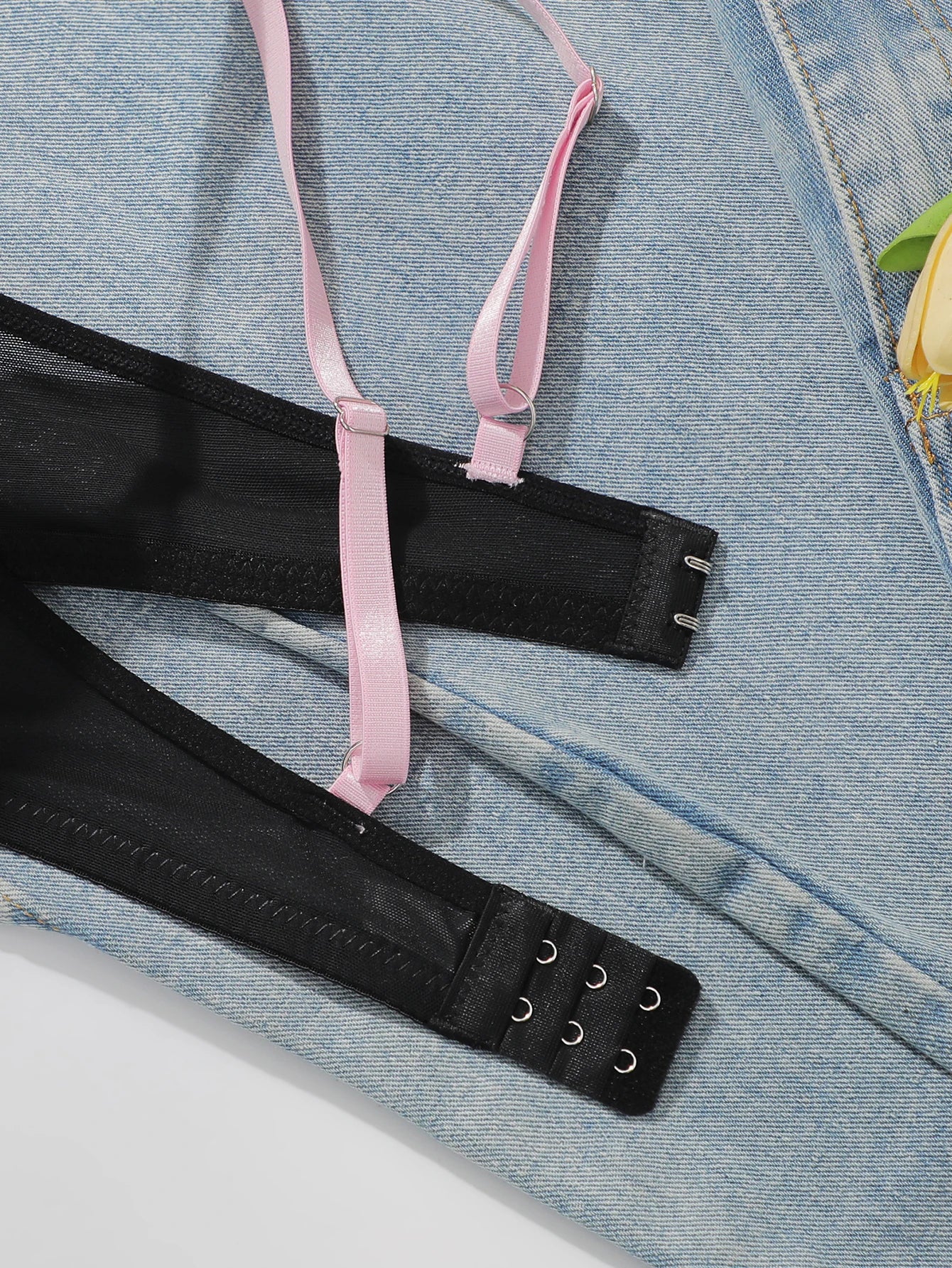 Ensemble de lingerie rose en dentelle pour femmes