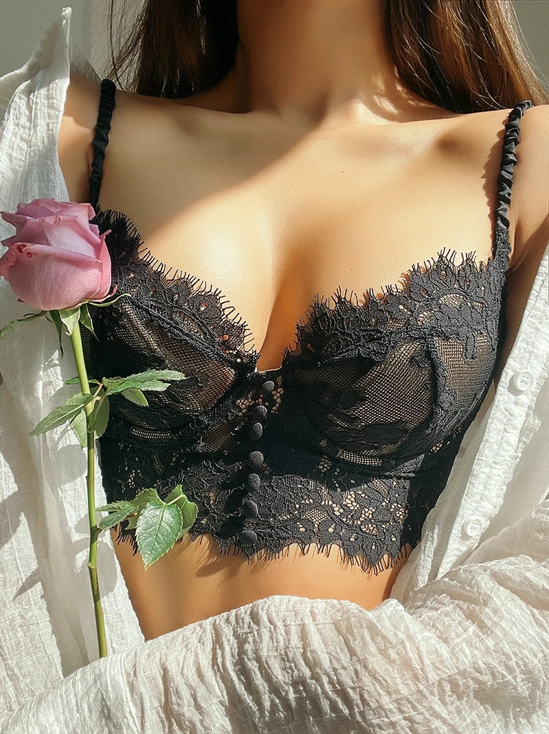 Ensemble soutien-gorge et string en dentelle ultra fine pour femmes