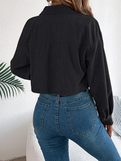 Veste Courte Femme – Velours Côtelé et Poches à Rabat