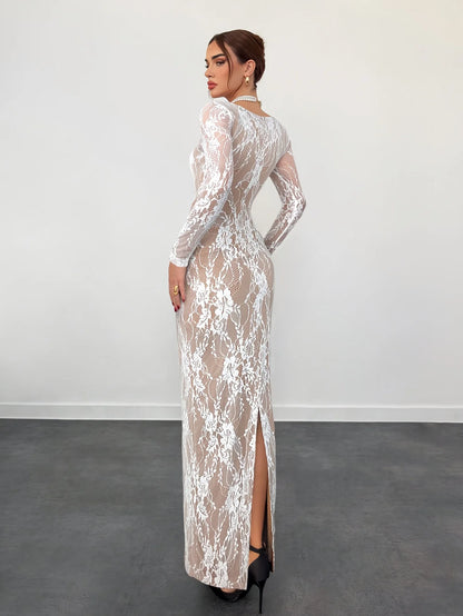 Robe Longue Femme – Dentelle Noire et Blanche et Fente