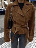 Veste plissée en daim marron pour femmes