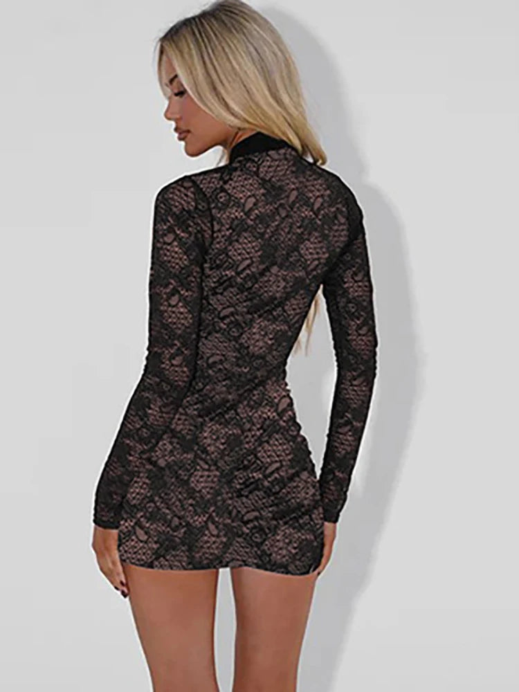 Robe mini sexy en dentelle patchwork ajourée pour femmes