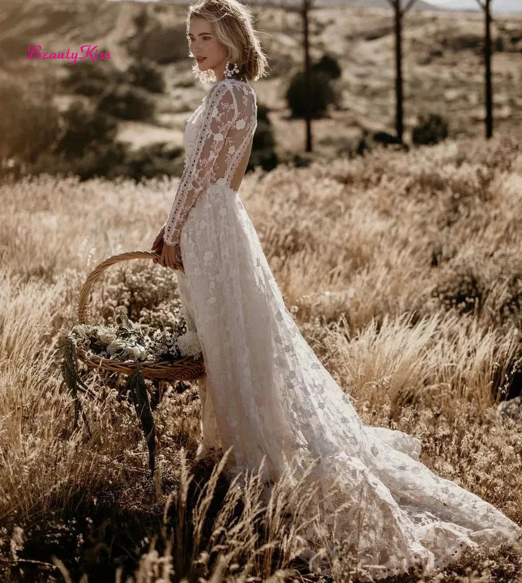 Robe de mariée bohème romantique à col en V et dos nu pour femmes