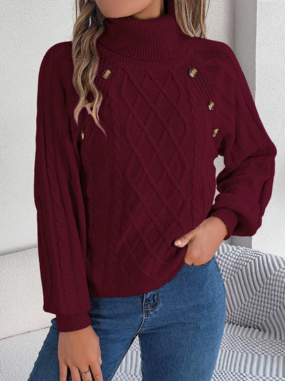 Pull à Col Roulé Femme – Détails Boutonnés