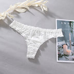 String tanga ultra fin en soie glacée pour femmes