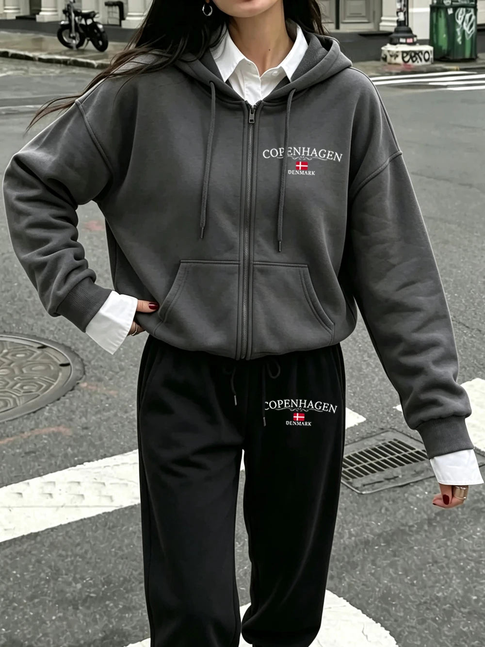 Ensemble 2 pièces motif Copenhague Danemark sweat à capuche zippé et pantalon de survêtement pour femmes
