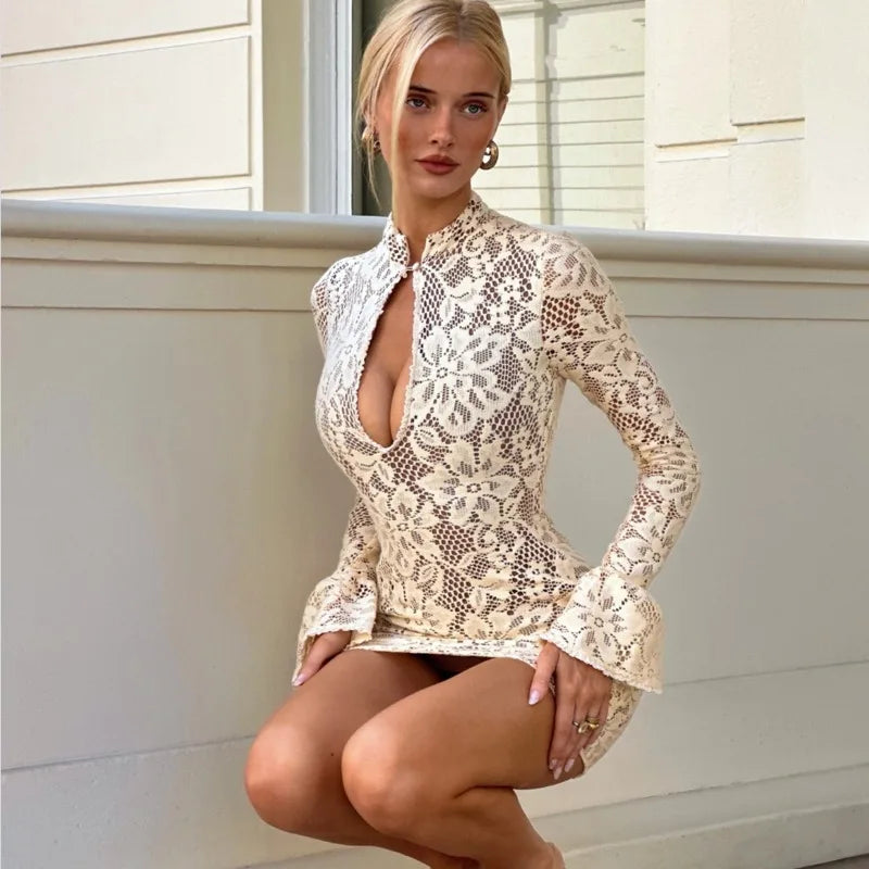 Robe mini en dentelle florale ajourée pour femmes