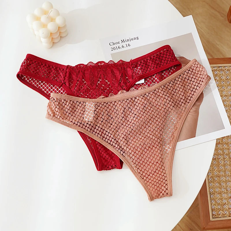 Culotte transparent en dentelle ajourée pour femmes