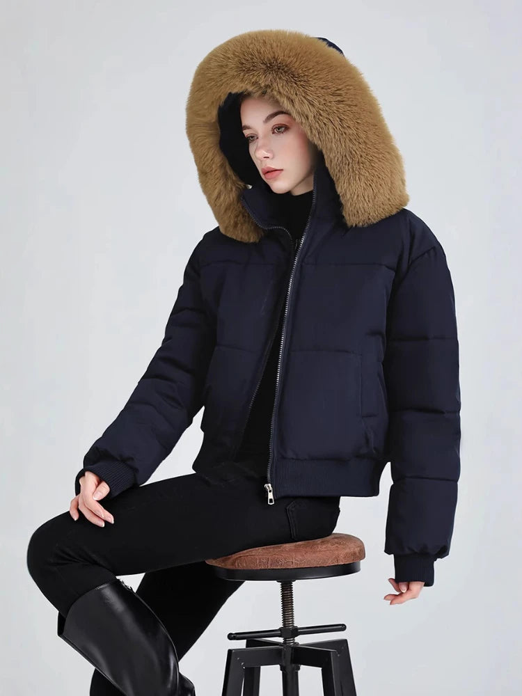 Manteau à capuche et col en fourrure pour femmes