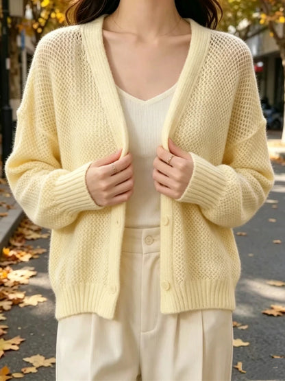 Cardigan Ample Femme – Maille, Col V et Boutons
