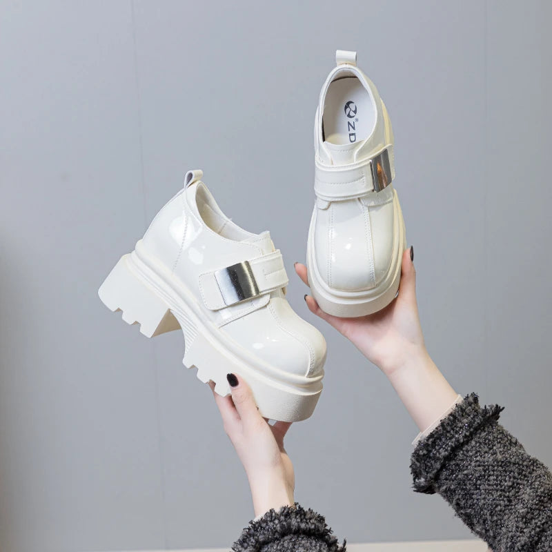 Sandales en cuir véritable pour femmes