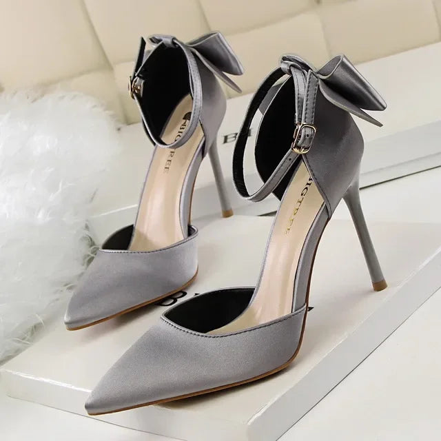 Escarpins pointus à talons hauts rose pour femmes