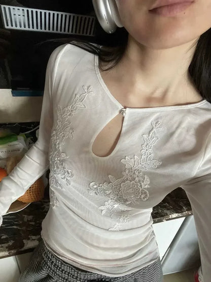 Haut Transparent Brodé Femme – Maille et Style Chinois