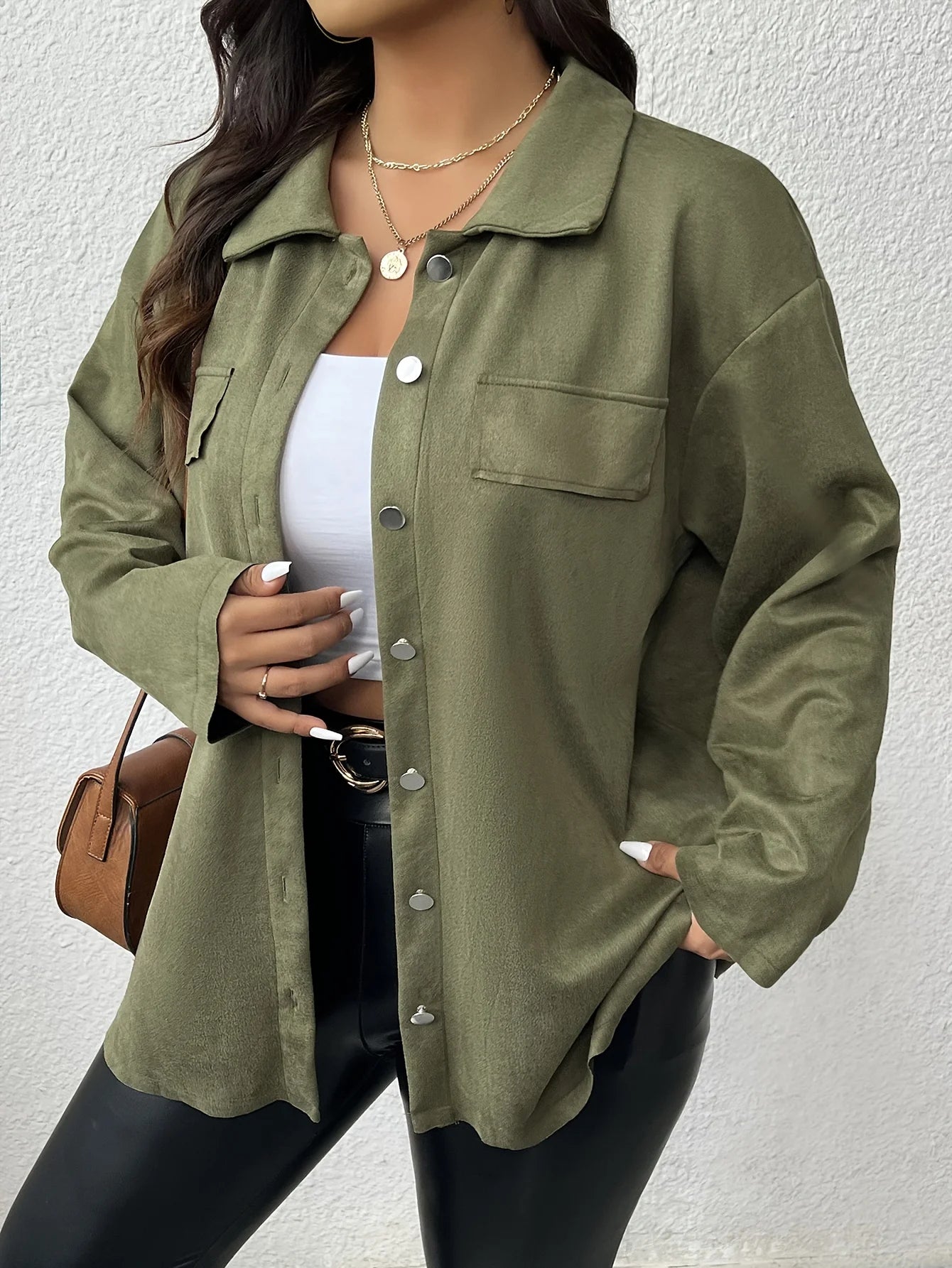 Chemise de grande taille améliorée pour femmes