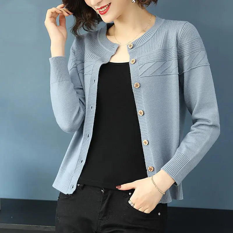 Cardigan boutonné à col rond pour femmes