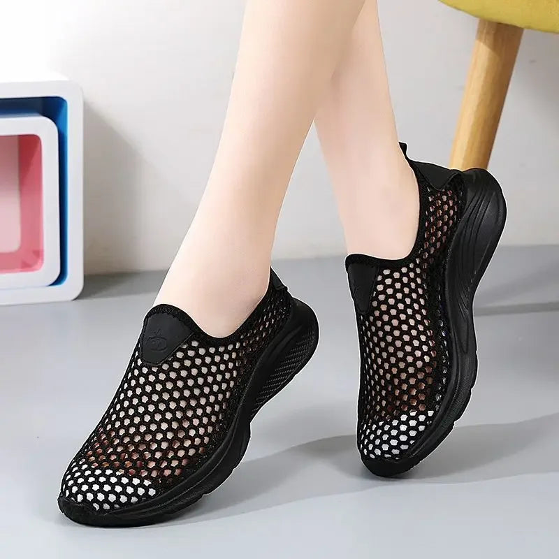 Chaussure en maille respirante pour femmes