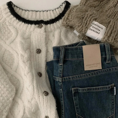 Cardigan Rétro Femme – Maille aux Couleurs Contrastées