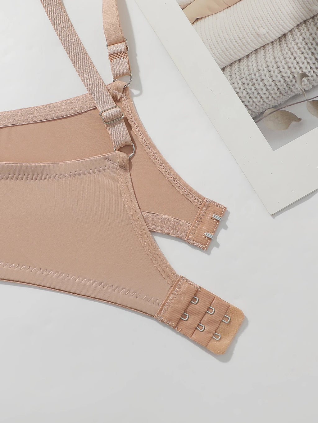 Soutien-gorge à bretelles croisées pour femmes