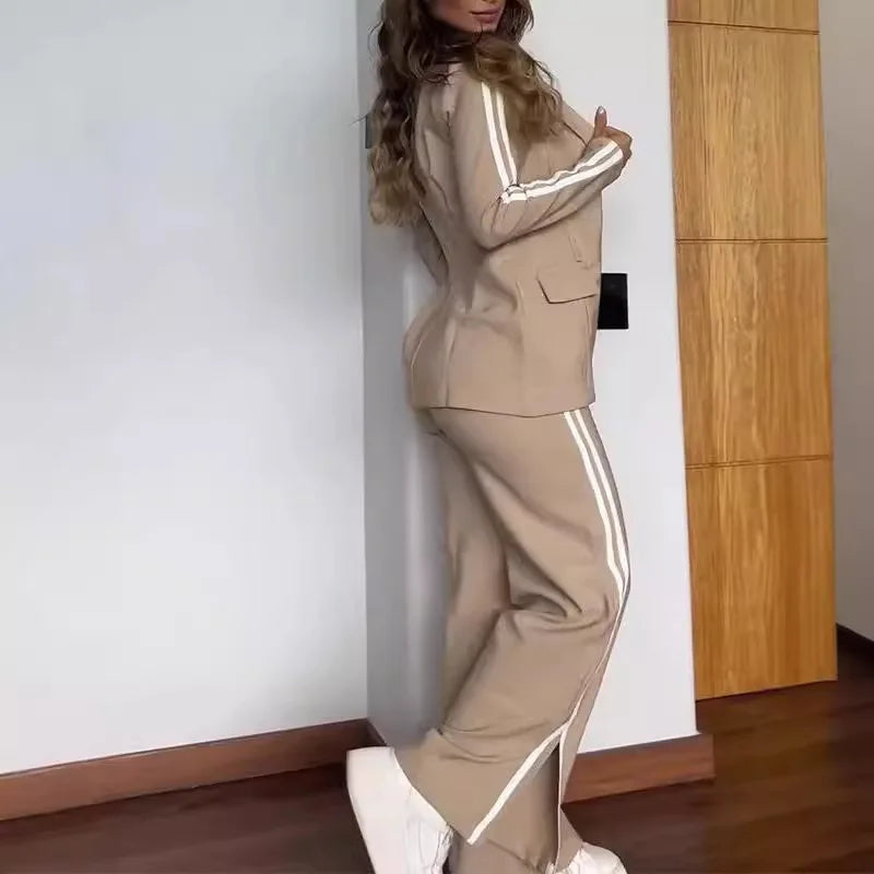 Ensemble 2 pièces pantalon à poches et blazer pour femmes