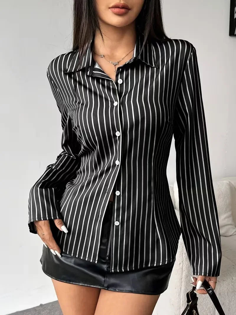 Chemise Rayée Femme – Col à Revers et Manches Longues