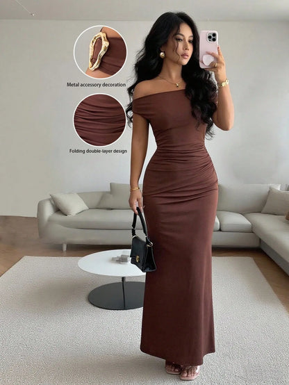Robe Longue de Soirée Femme – Épaules Dénudées