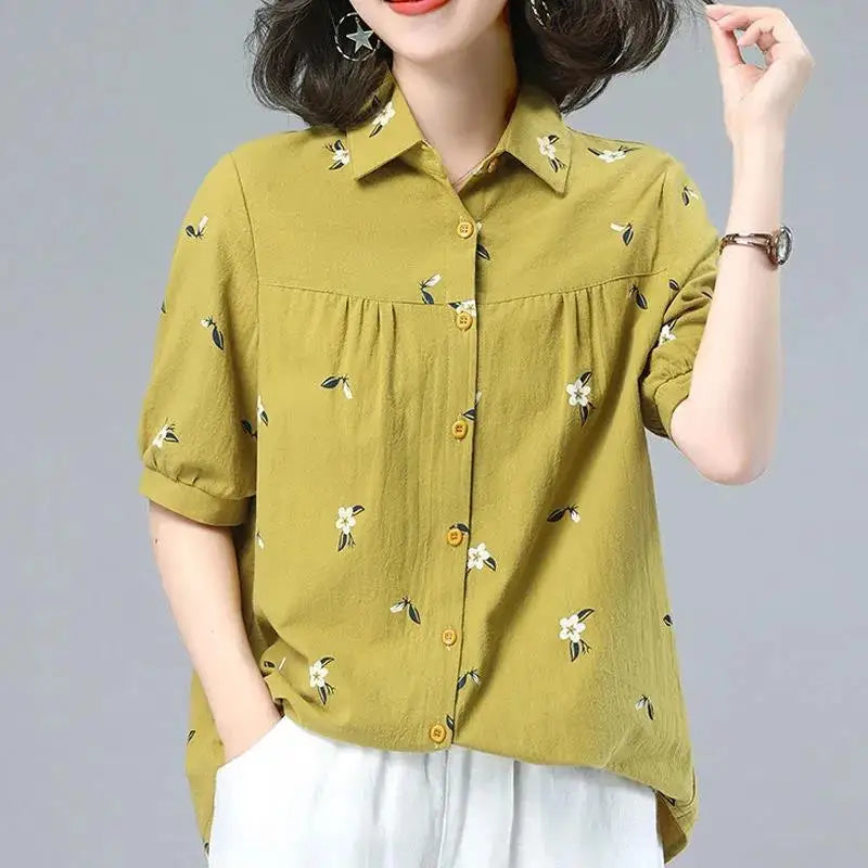 Chemise florale à manches courtes imprimée pour femmes