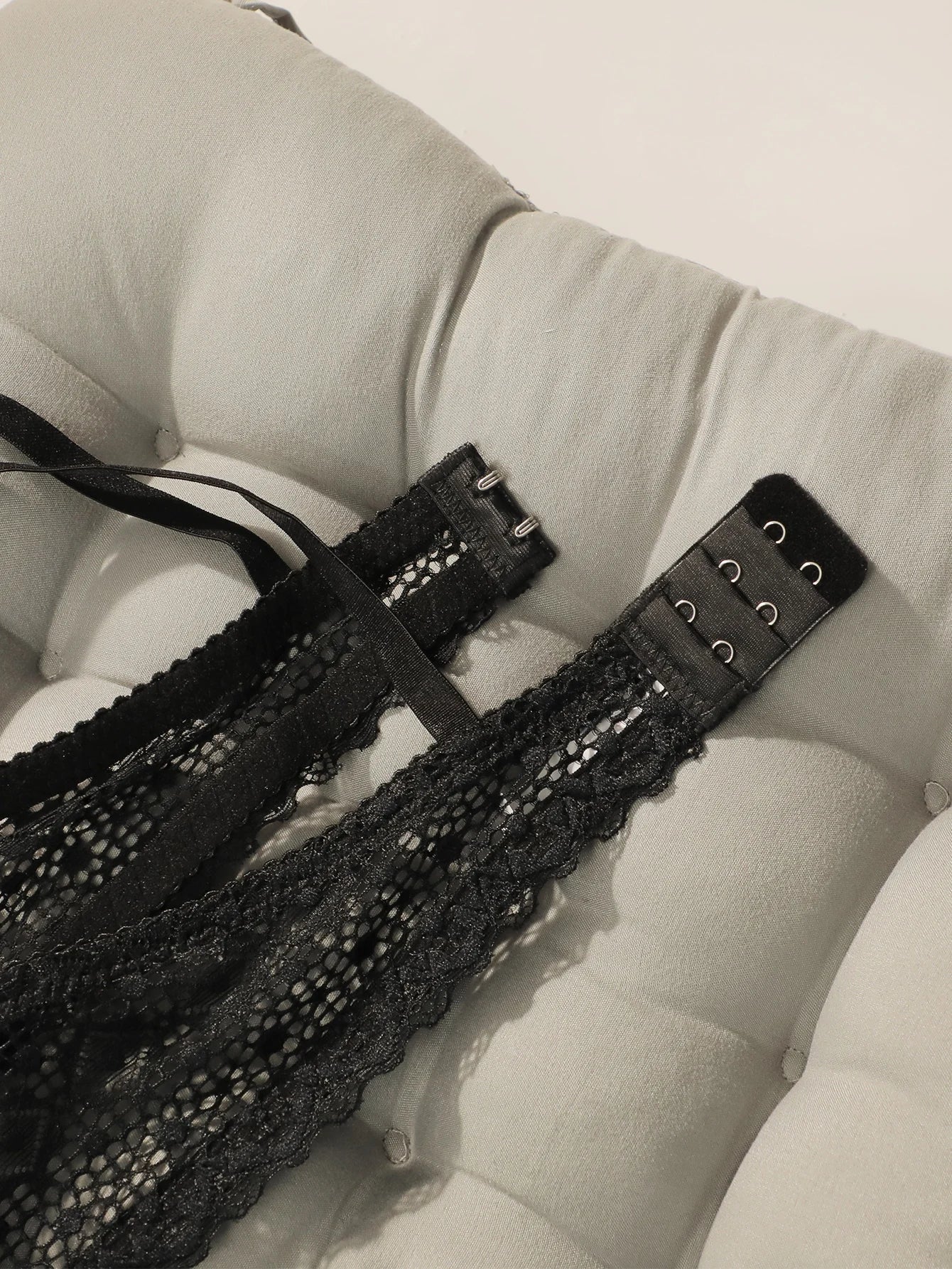 Ensemble de lingerie florale en dentelle brodée sexy pour femmes