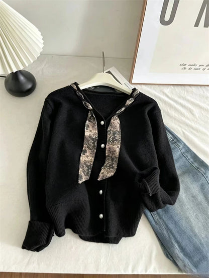 Cardigan Fin Femme – Maille et Écharpe en Soie