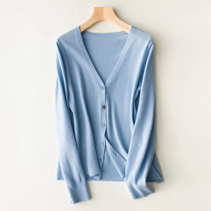 Cardigan Femme – Boutonnage Simple