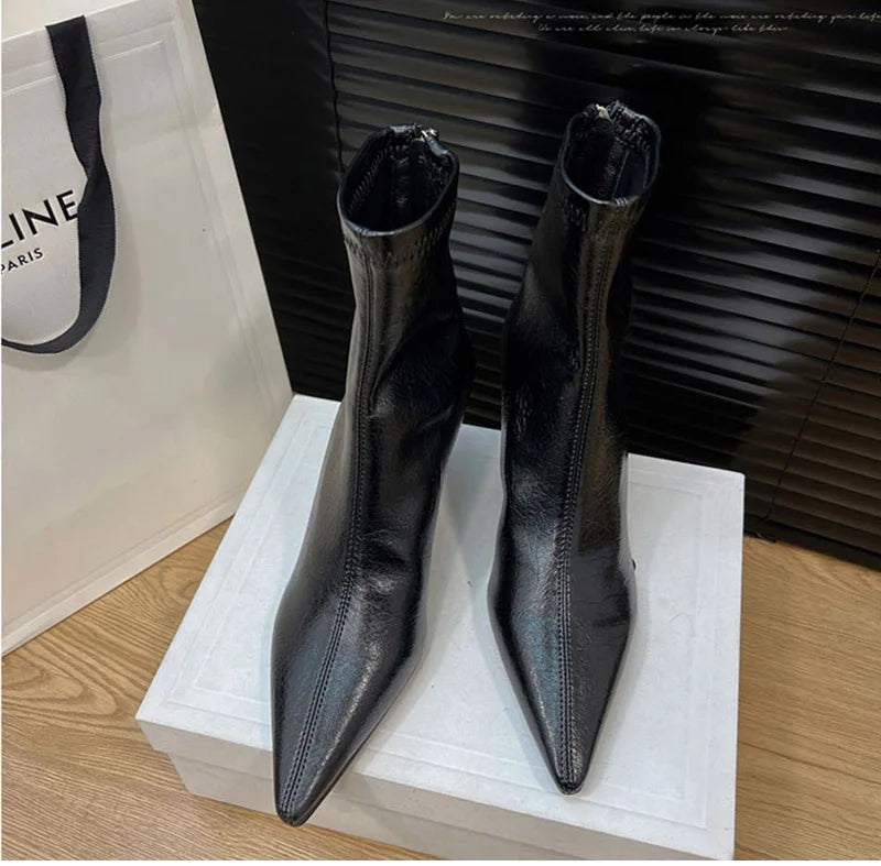 Bottine de rinçage pointues pour femmes