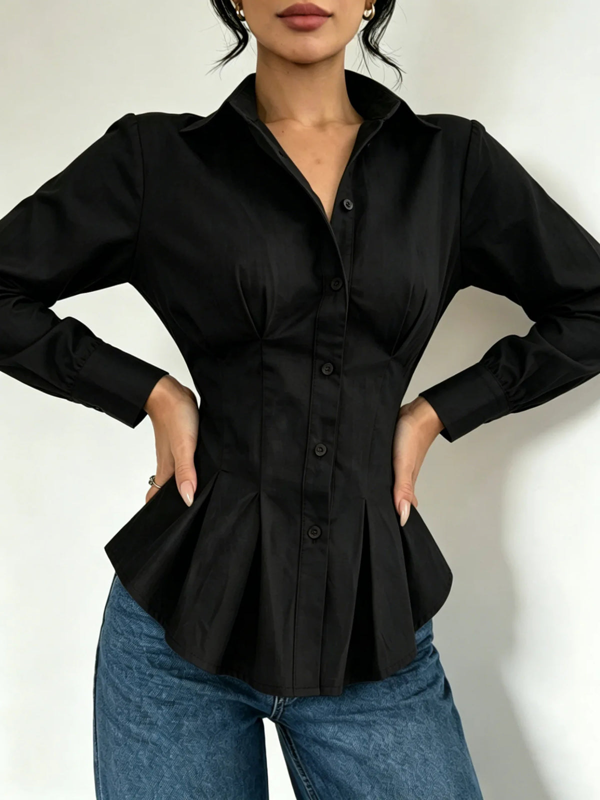 Chemise Ajustée Femme – Manches Longues et Taille Plissée